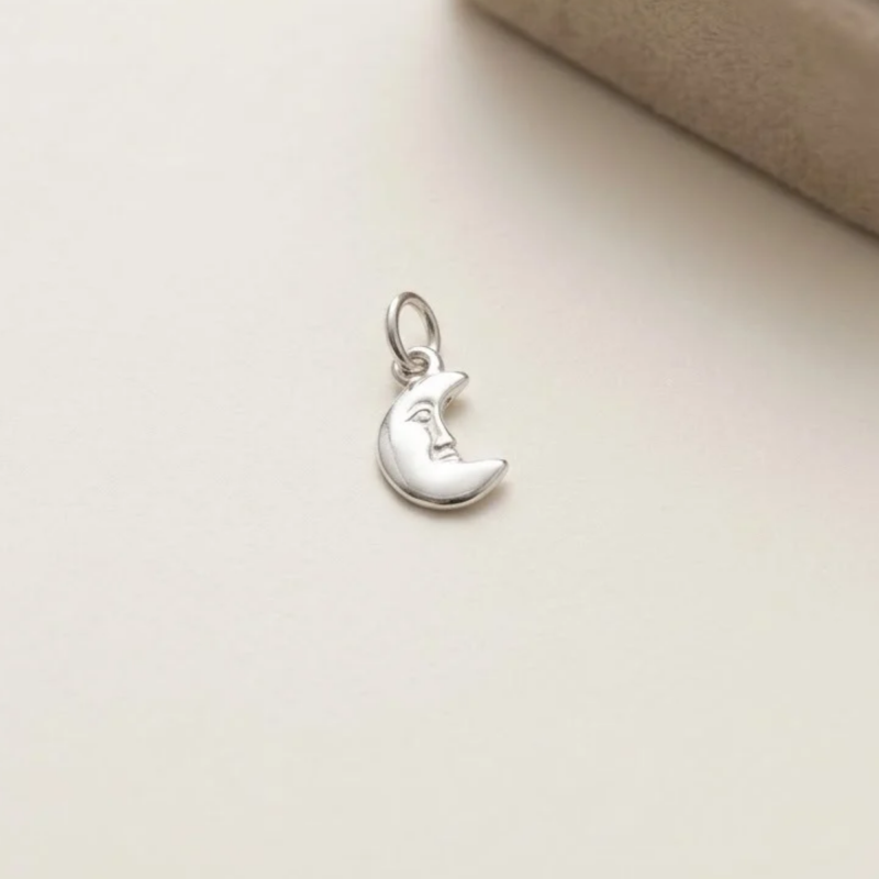 CHARM Lluna